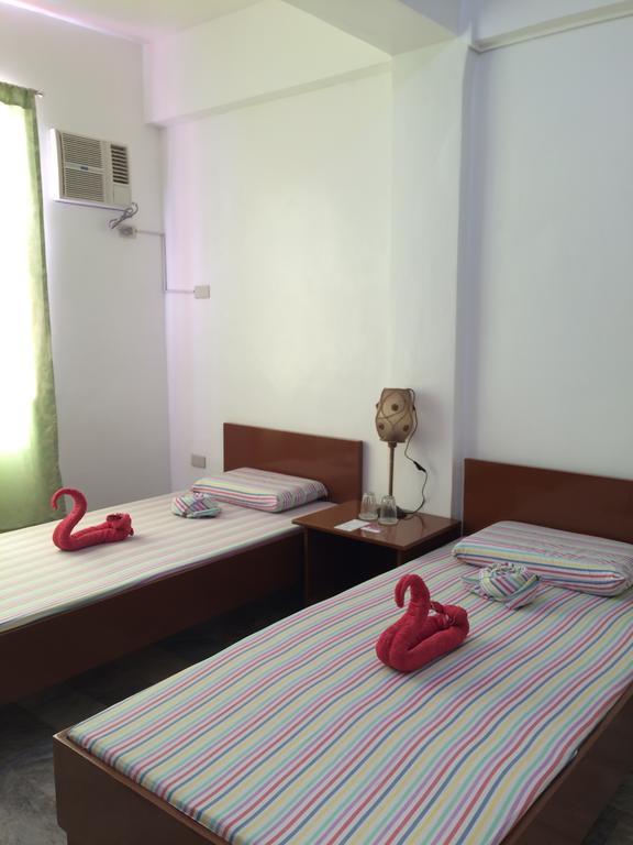 Brielles Travellers Inn Tagbilaran City Bagian luar foto