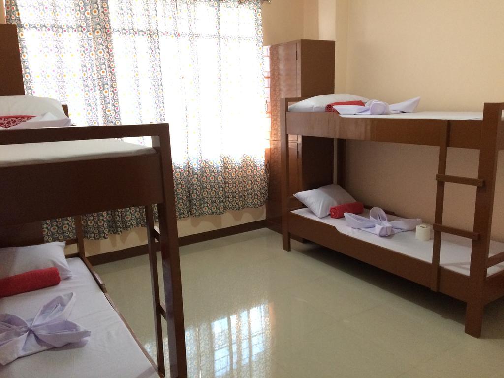 Brielles Travellers Inn Tagbilaran City Bagian luar foto